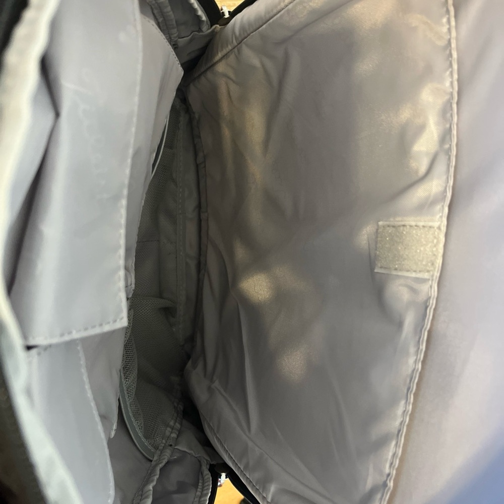 Titleist Player Backpack Bag Commuter Travel Golf… - image 9